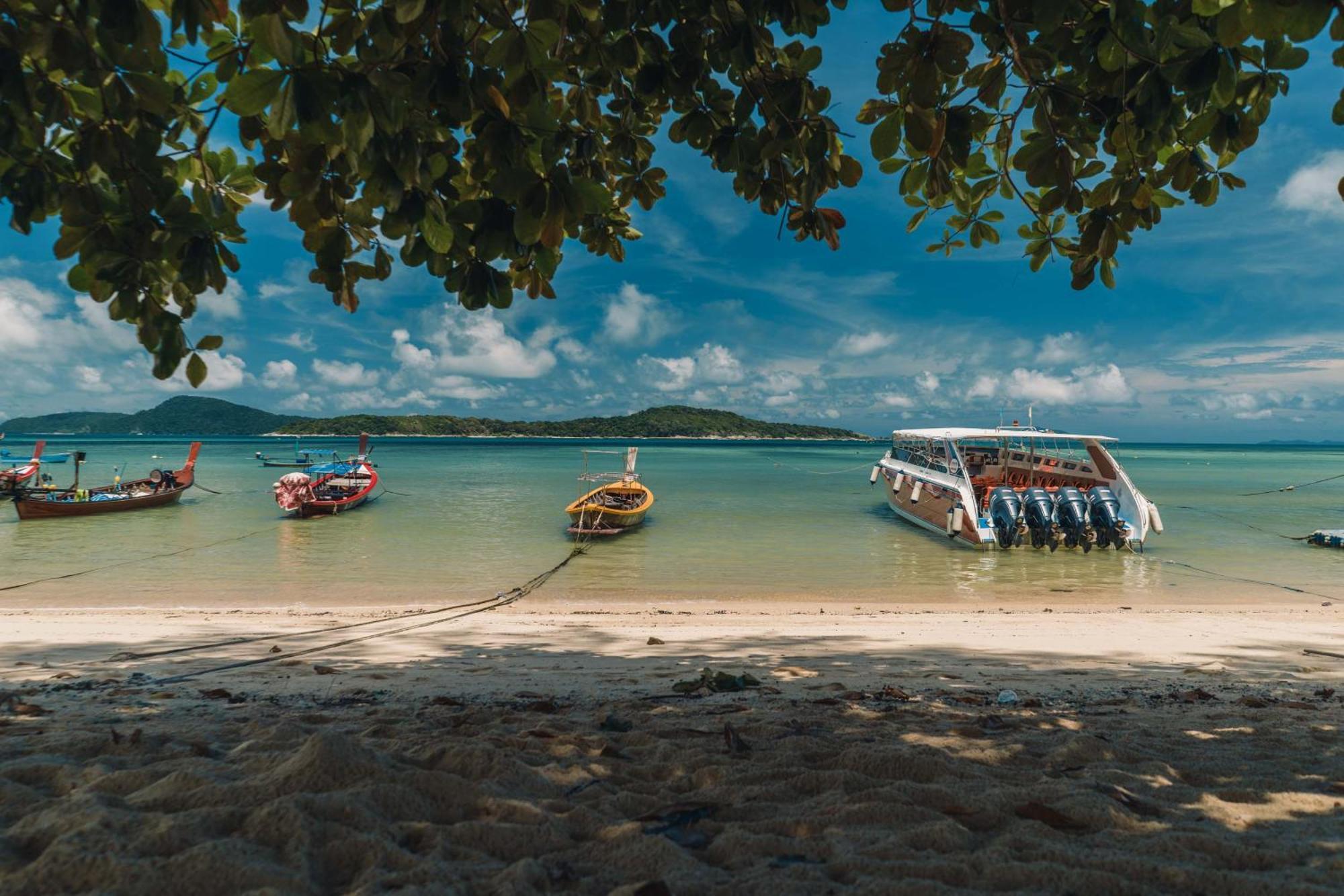 Rawai VIP Villas&Kids Park Bagian luar foto